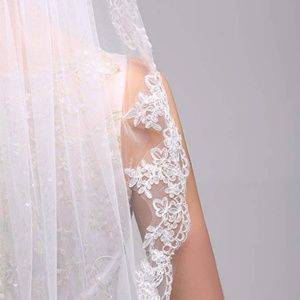 Simple, Tulle and Lace Wedding Veil with Comb